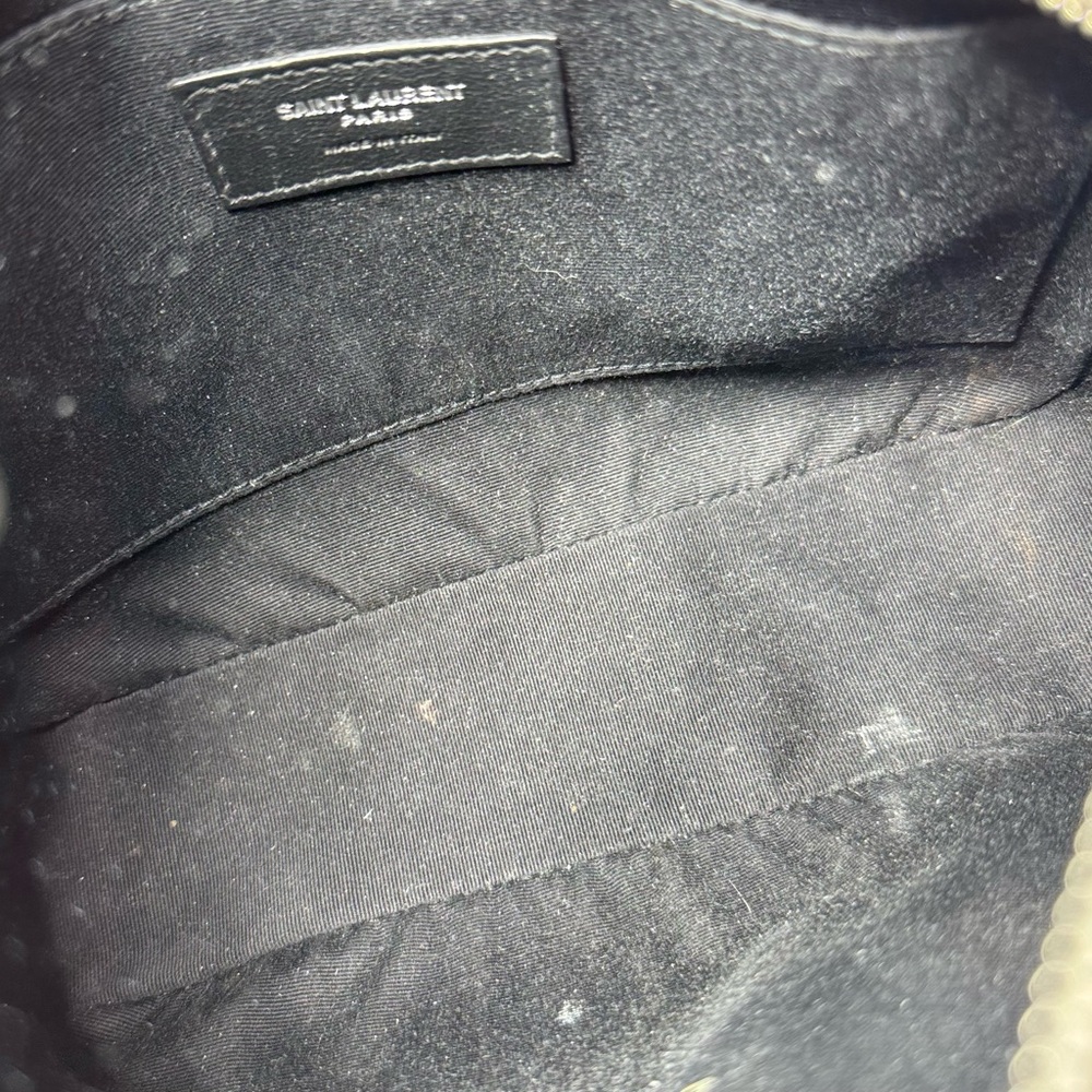 Saint Laurent YSL Lou Camera Bag in Ivory/Cream - Picture 8 of 10